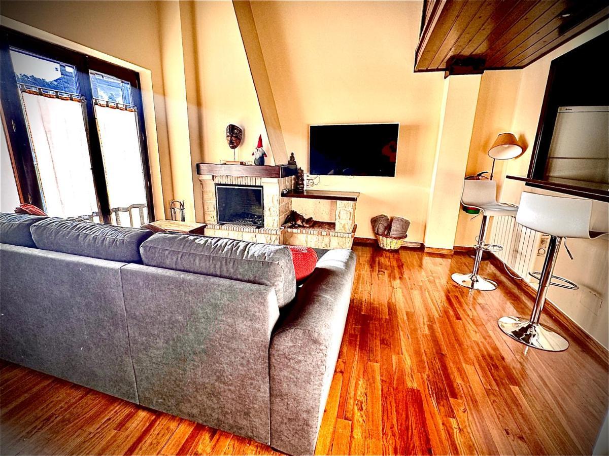 拉莫利纳Atico Duplex A Pie De Pistas De Esqui住宿加早餐旅馆 外观 照片